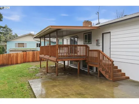 17745 NE Wasco Street Portland OR 97230