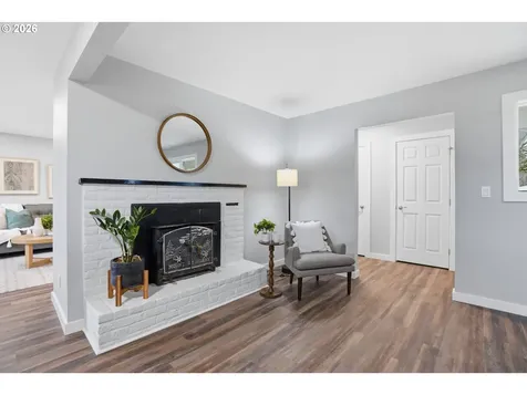 17745 NE Wasco Street Portland OR 97230