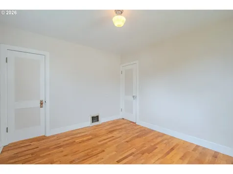10505 NW 26th Avenue Vancouver WA 98685