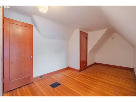 10505 NW 26th Avenue Vancouver WA 98685