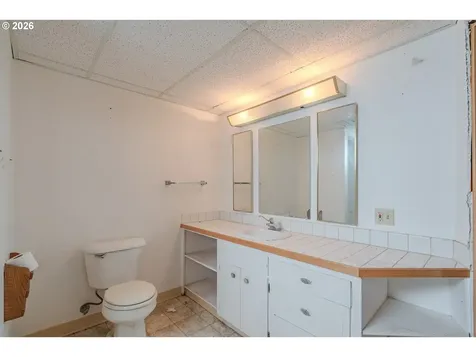 10505 NW 26th Avenue Vancouver WA 98685