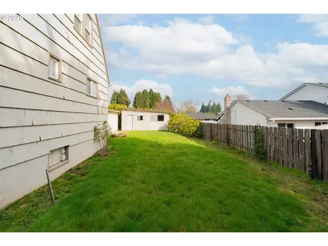 10505 NW 26th Avenue Vancouver WA 98685