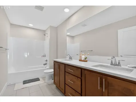 16811 NE 81st Street Vancouver WA 98682