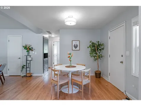 1026 SE Nehalem Street Portland OR 97202