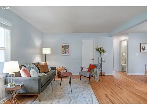 1026 SE Nehalem Street Portland OR 97202