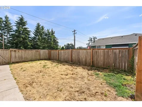 30 Village Drive Creswell OR 97426