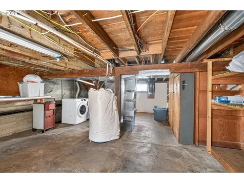 520 SE 1st Street Mcminnville OR 97128