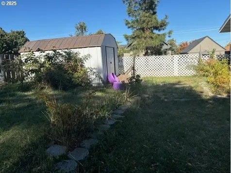 204 3rd Street La Grande OR 97850