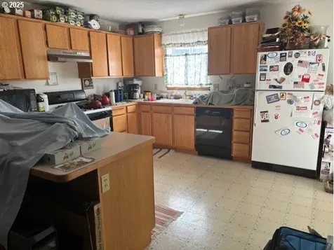 204 3rd Street La Grande OR 97850