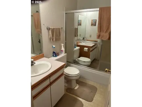 204 3rd Street La Grande OR 97850