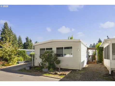 11698 SW Royal Villa Drive Portland OR 97224