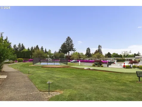 11698 SW Royal Villa Drive Portland OR 97224