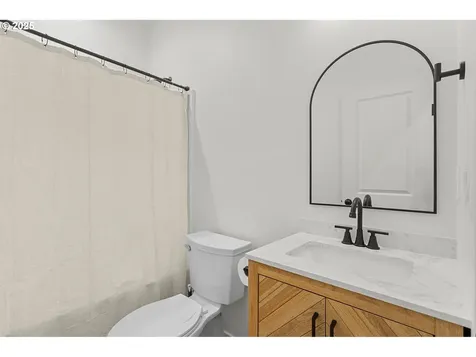 253 S Goble Creek Road Kelso WA 98626