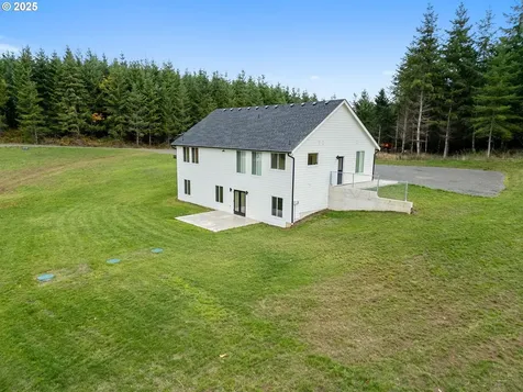 253 S Goble Creek Road Kelso WA 98626