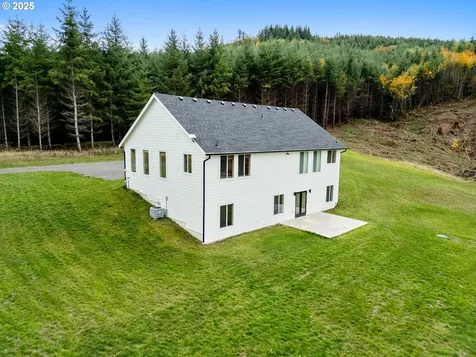 253 S Goble Creek Road Kelso WA 98626