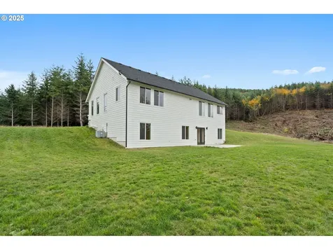253 S Goble Creek Road Kelso WA 98626