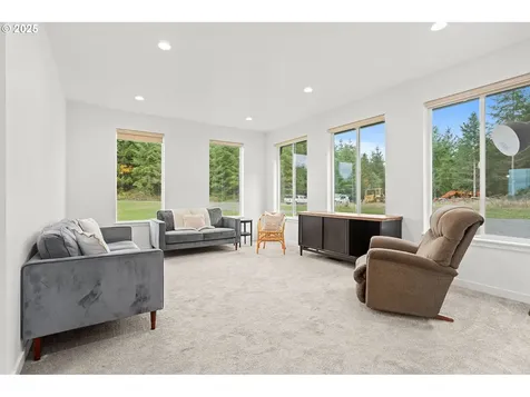 253 S Goble Creek Road Kelso WA 98626