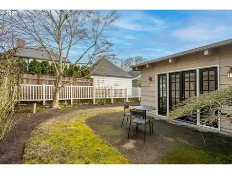 6502 SE 31st Avenue Portland OR 97202