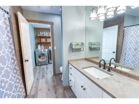 520 NE 6th Street Dufur OR 97021