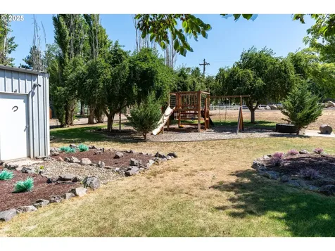 520 NE 6th Street Dufur OR 97021
