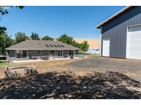 520 NE 6th Street Dufur OR 97021