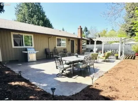 5035 SE Rural Street Portland OR 97206
