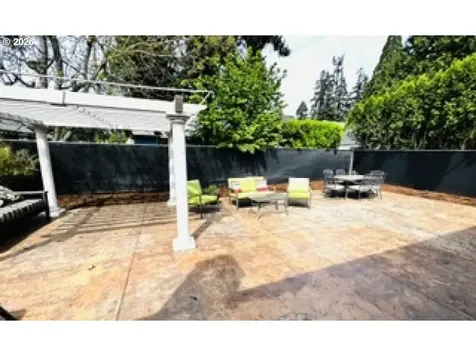 5035 SE Rural Street Portland OR 97206