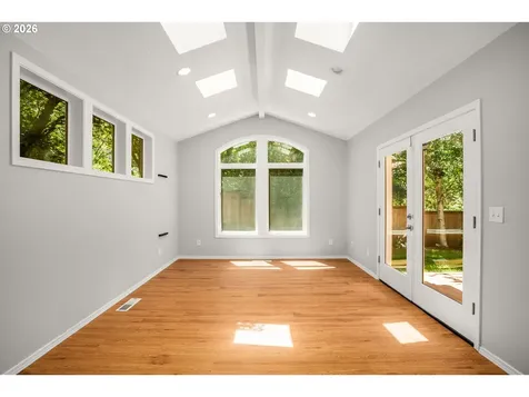 5002 SW Orchard Lane Portland OR 97219