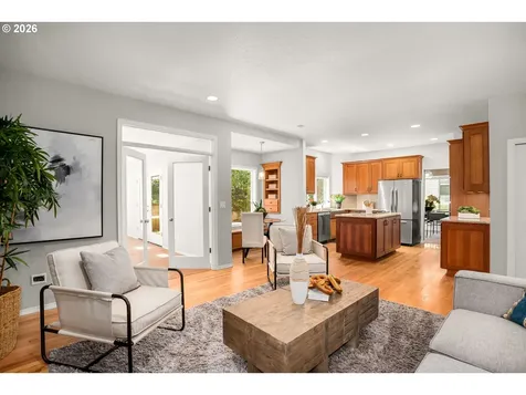 5002 SW Orchard Lane Portland OR 97219