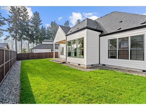 6707 NW 26th Court Vancouver WA 98665