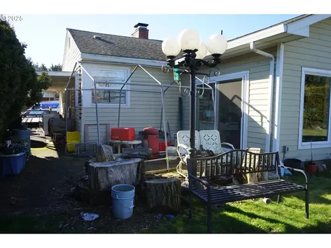 12407 NE Morris Street Portland OR 97230