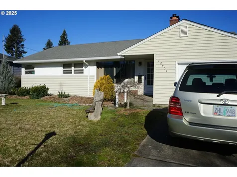 12407 NE Morris Street Portland OR 97230
