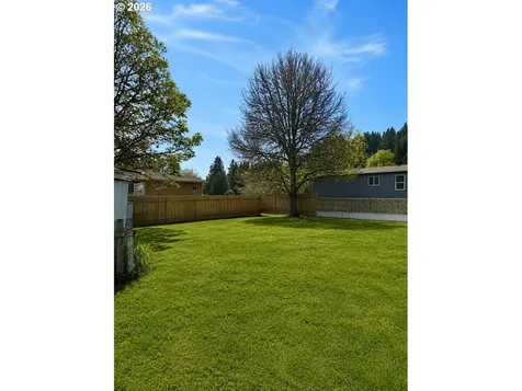 1649 Elm Street Sweet Home OR 97386