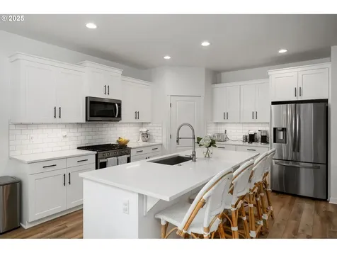 7242 SW Bay Lane Wilsonville OR 97070