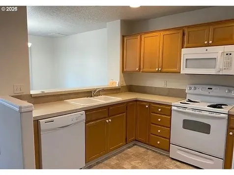 41733 NW Bellingham Court Banks OR 97106