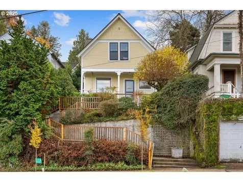 2908 NW Thurman Street Portland OR 97210