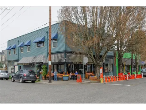 2908 NW Thurman Street Portland OR 97210