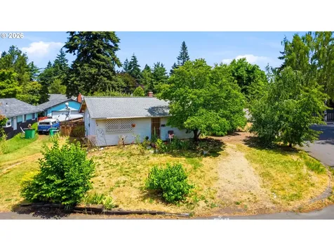 1808 NE 114th Place Portland OR 97220
