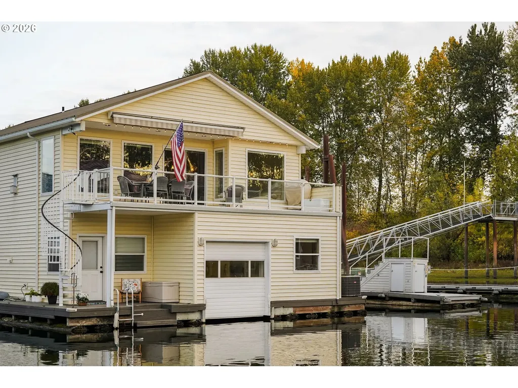 17809 NE Marine Drive Portland OR 97230