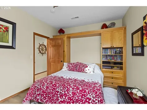17809 NE Marine Drive Portland OR 97230