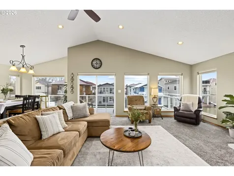 17809 NE Marine Drive Portland OR 97230