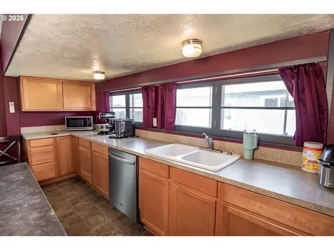 1119 Ash Avenue Cottage Grove OR 97424