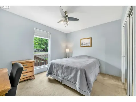 453 Riverwood Lane Oakland OR 97462