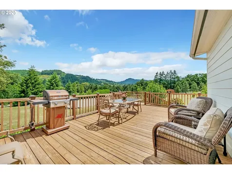 453 Riverwood Lane Oakland OR 97462