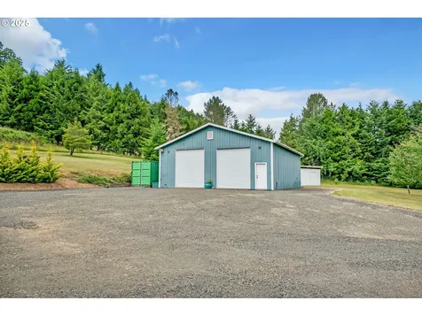 453 Riverwood Lane Oakland OR 97462