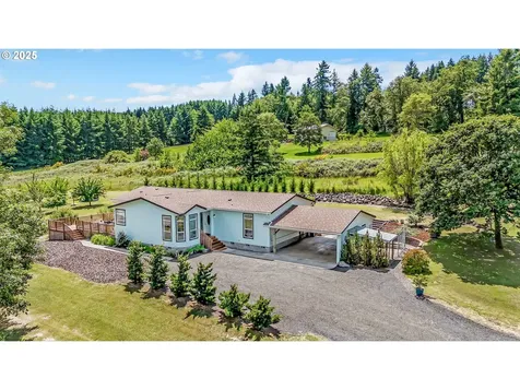453 Riverwood Lane Oakland OR 97462