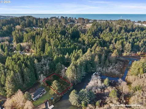 NE Lake Drive Lincoln City OR 97367