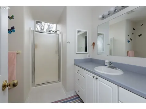 3653 Park Place Hood River OR 97031