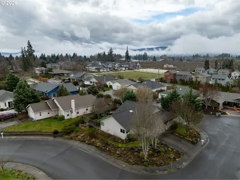 3653 Park Place Hood River OR 97031