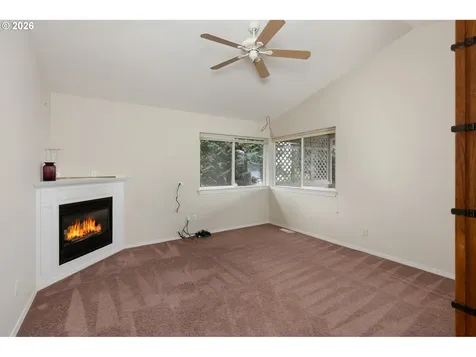 3653 Park Place Hood River OR 97031